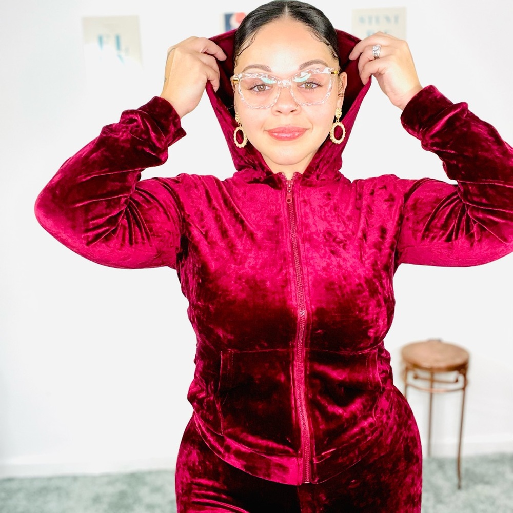 BFF Velour Jogger Set: Burgundy - Picture 4 of 12